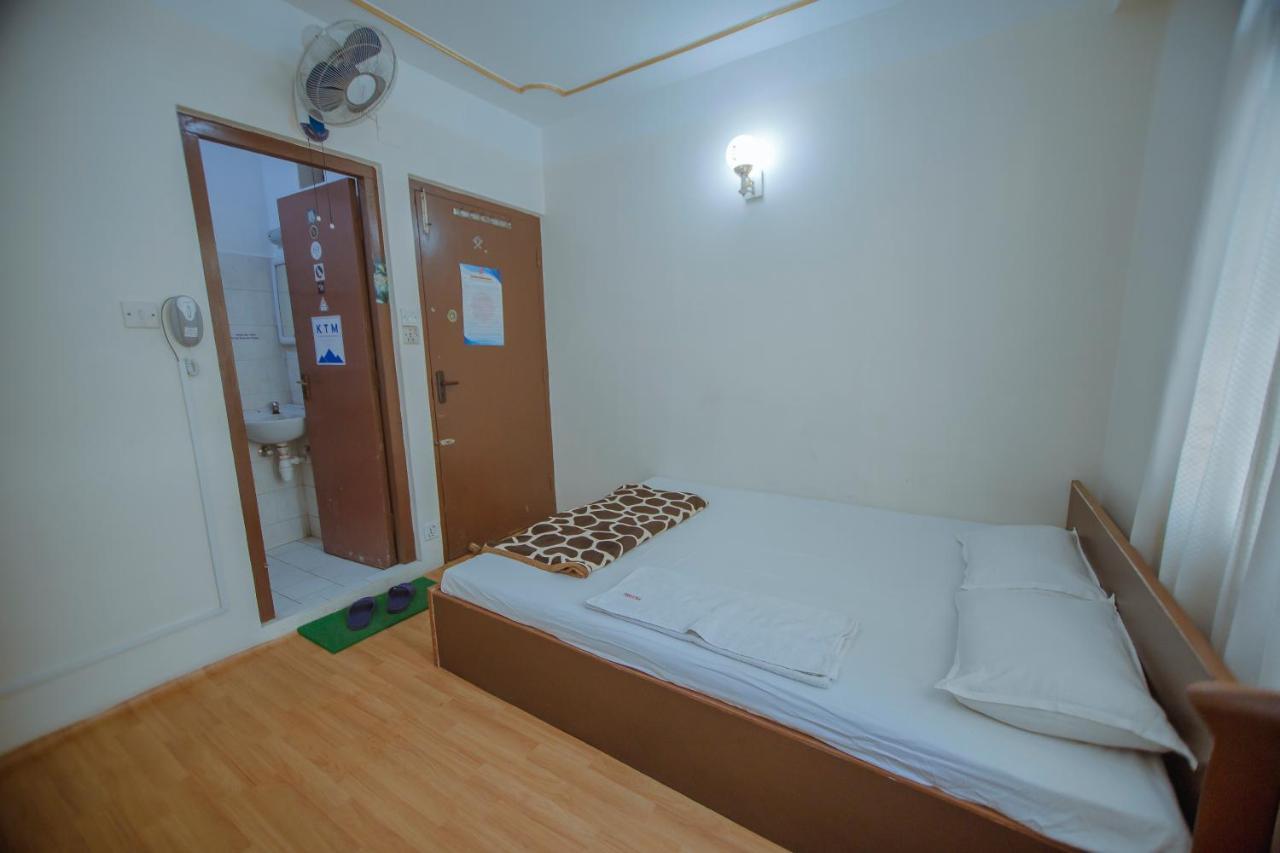 קטמנדו Hotel Triratna מראה חיצוני תמונה